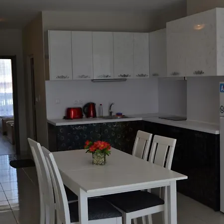 Admiral Plaza Private Appartement